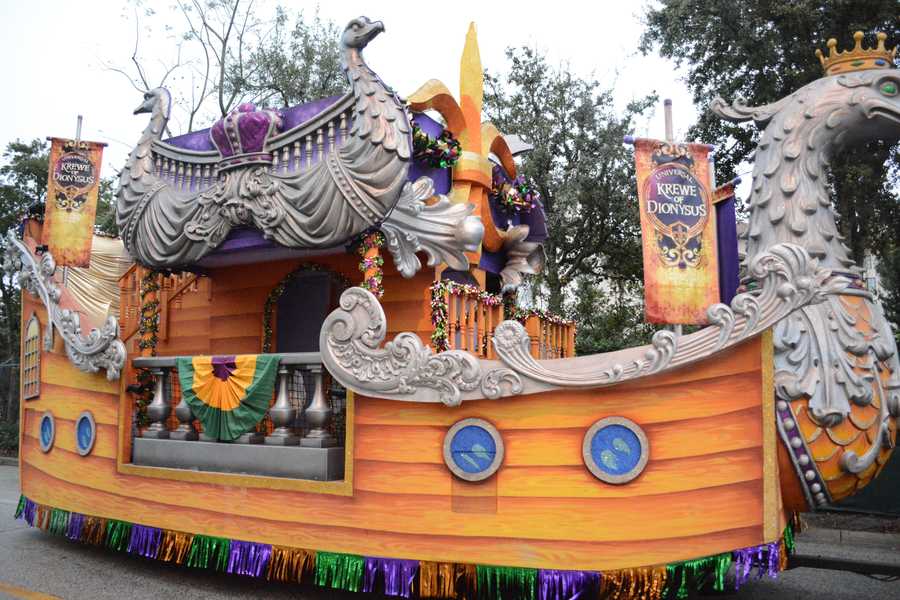 universal mardi gras float reservations