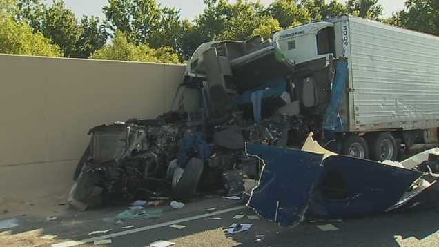 Images: 2 die in tractor-trailer crash on Turnpike