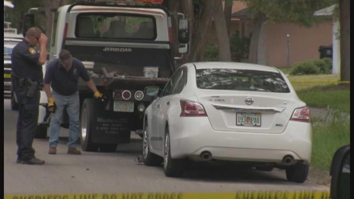 Alleged burglar on the loose after police pursuit