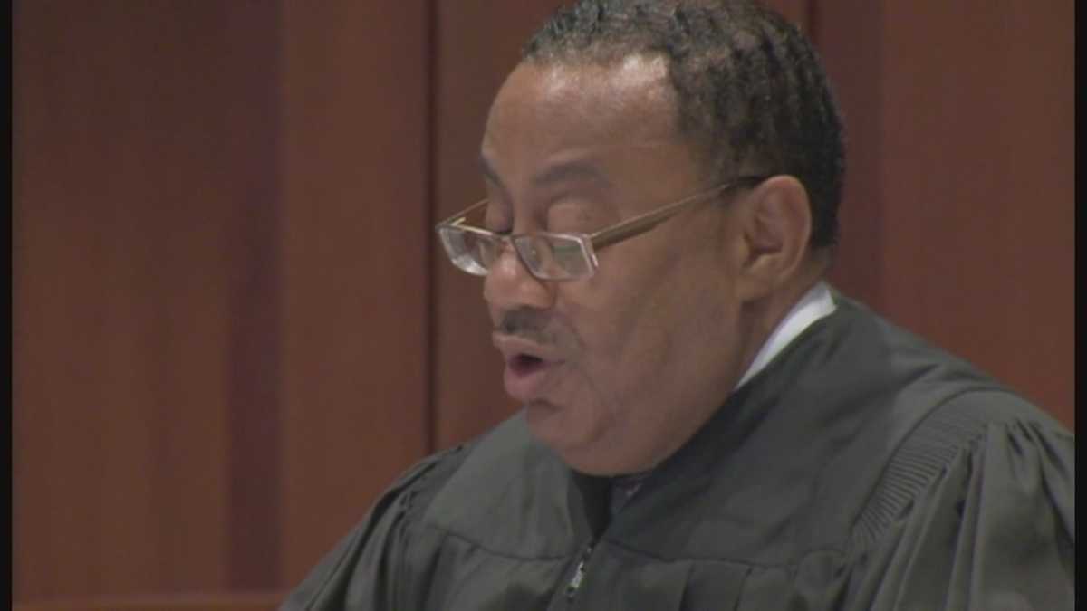 Chief Judge Belvin Perry Handles Jury Contempt Cases 4022