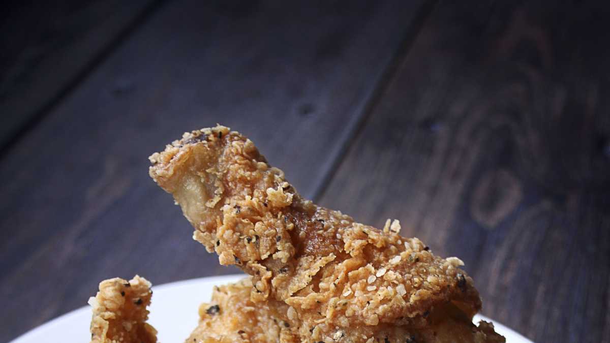 Here are 12 places to eat chicken and waffles in Orlando