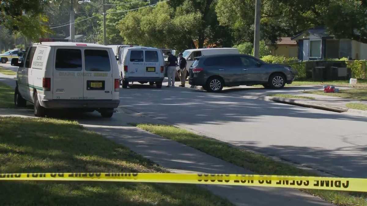 Deputies: Man found dead in Orange County neighborhood