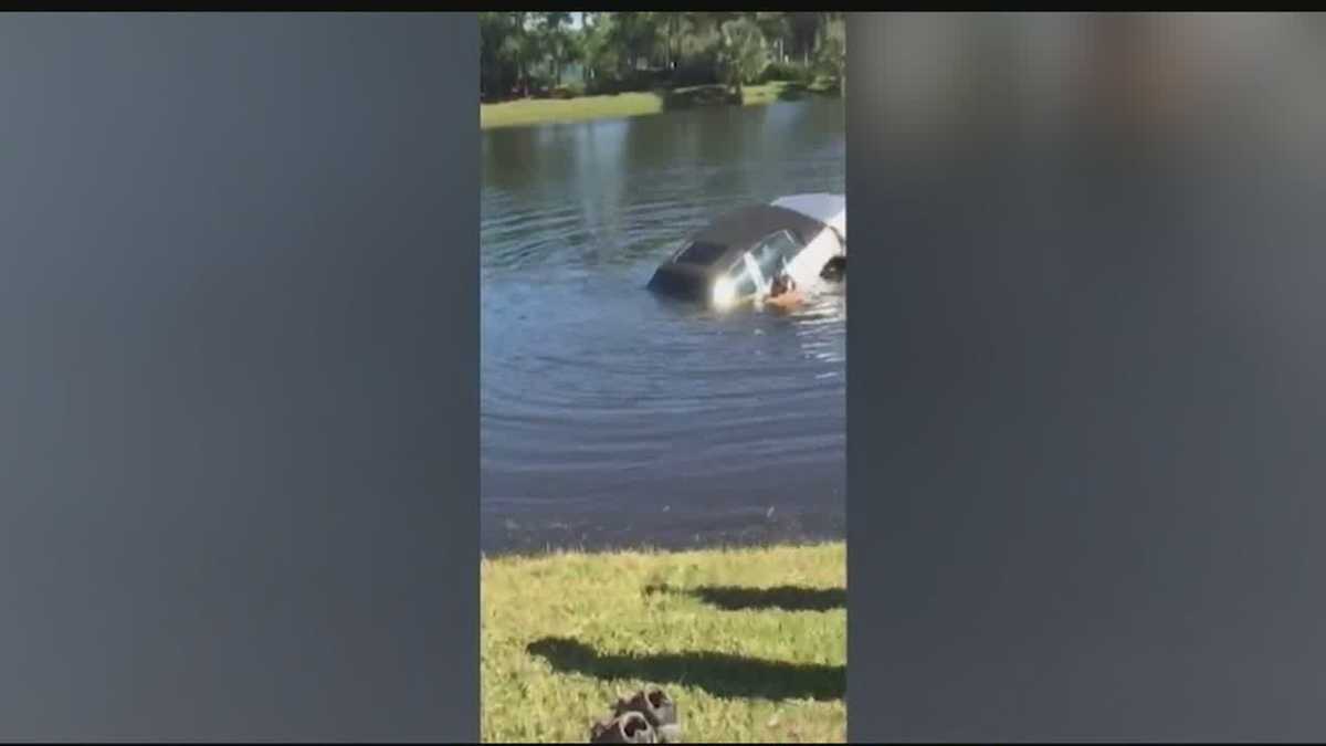Florida man dies 2 days after rescue from sinking car