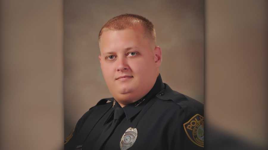 An Ocala police officer dies after he was accidentally shot during firearms training, the department said Monday. Chris Hush (@ChrisHushWESH) has the story.