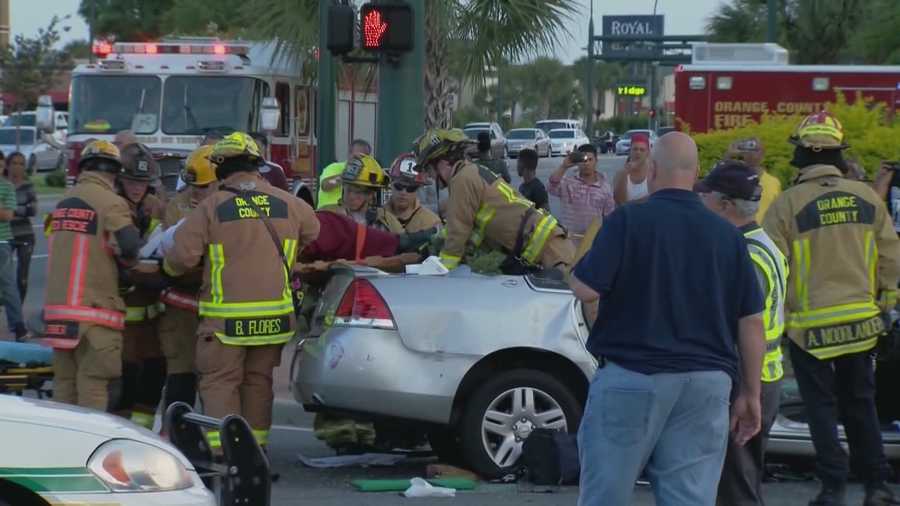 Five people were injured in a crash on South Orange Blossom Trail during a police pursuit Thursday evening, according to the Orange County Sheriff's Office.