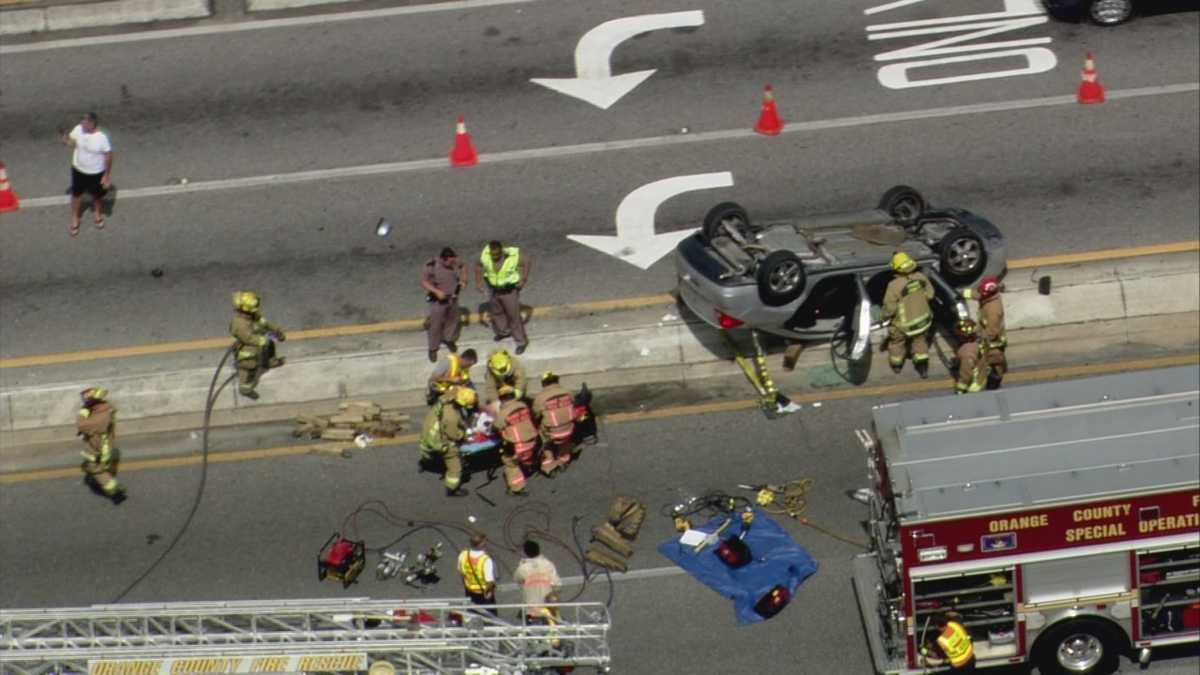 Crash shuts down Alafaya Trail northbound in Orange County