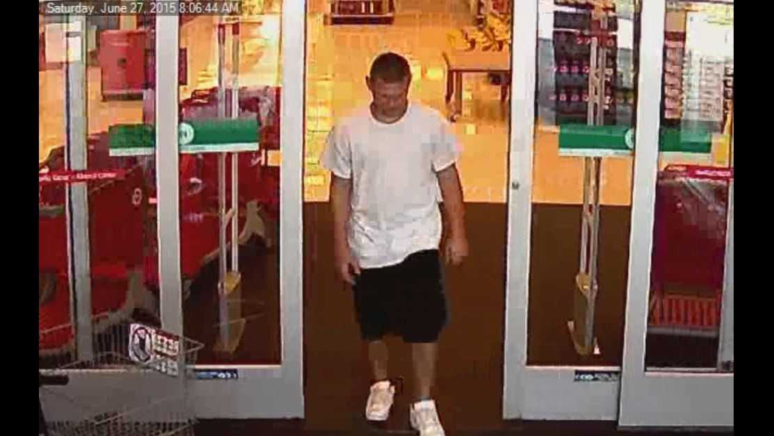 Man used stolen credit cards to buy gift cards, authorities say