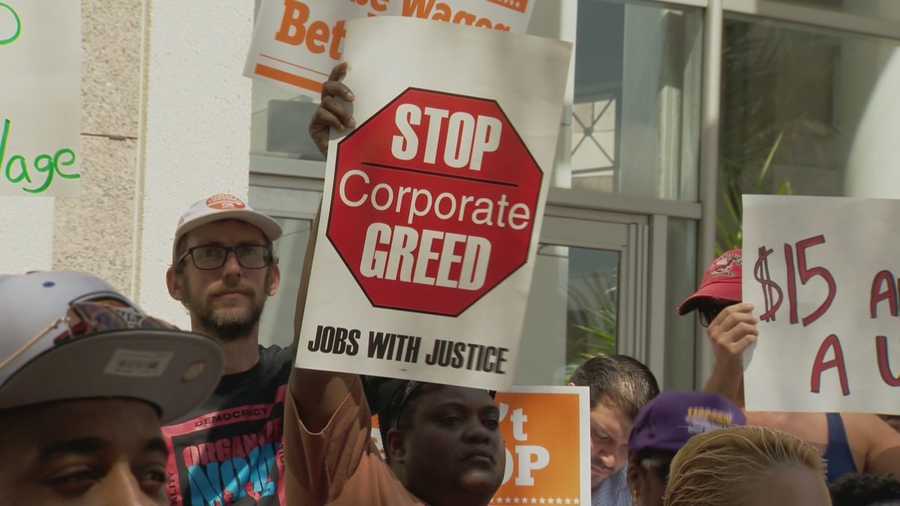 Fast food workers in Central Florida say they are encouraged by a wage hike that happened 1,200 miles away. The state of New York is expected to mandate that all fast food workers make a minimum of $15 an hour. Amanda Ober (@AmandaOberWESH) has the story.