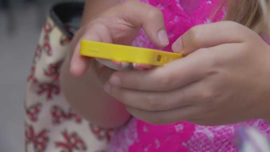 Controversy surrounds the Orange County School Board's decision to monitor both students' and teachers' social media posts. Amanda Ober (@AmandaOberWESH) has the story.