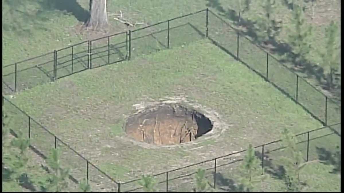 Sinkhole that swallowed man in 2013 reopens in Seffner