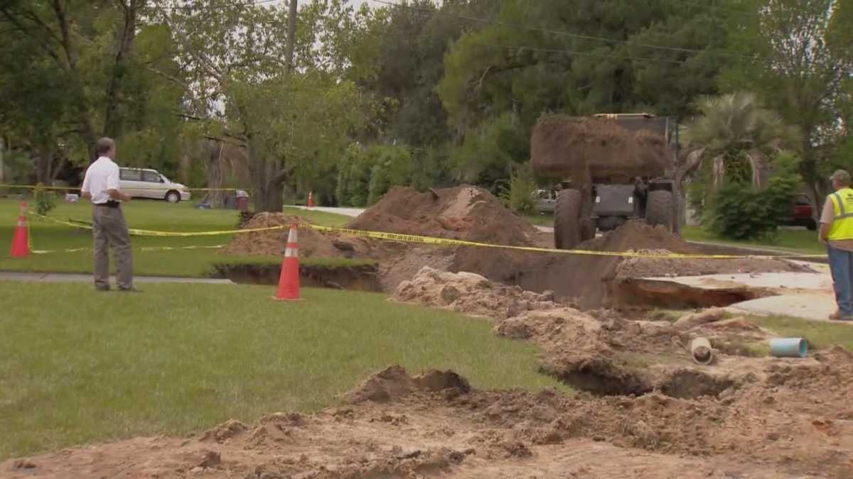 Large Sinkhole Filled In Groveland