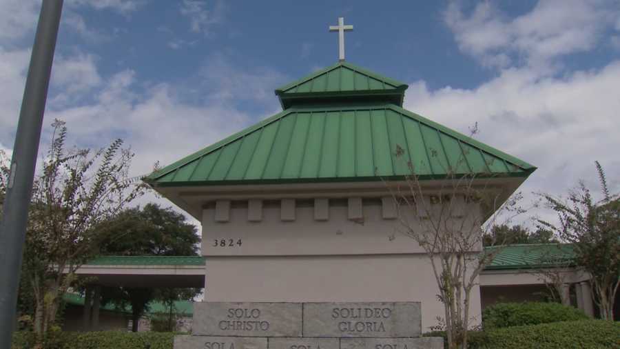 First Baptist Sweetwater in Seminole County wants to put a cellphone tower on its property, but some people who live nearby don't support the idea. Matt Grant (@MattGrantWESH) has the story.