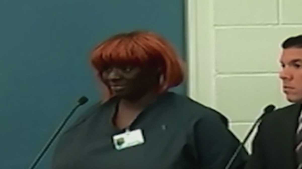 Woman accused of scamming seniors out of thousands of dollars