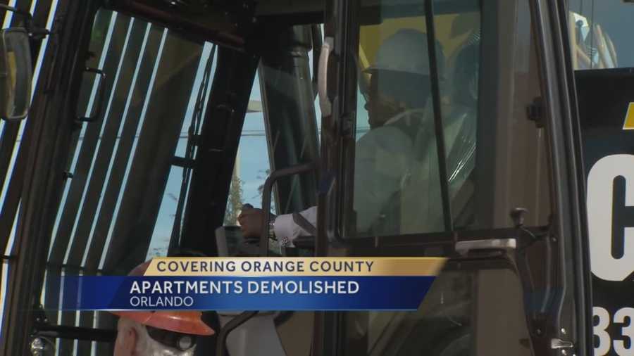 A big lift began Tuesday for an Orange County neighborhood that's been plagued by violence and poverty. The goal is to replace the apartments with a new development, giving residents a reason to move back. Greg Fox (@GregFoxWESH) explains.