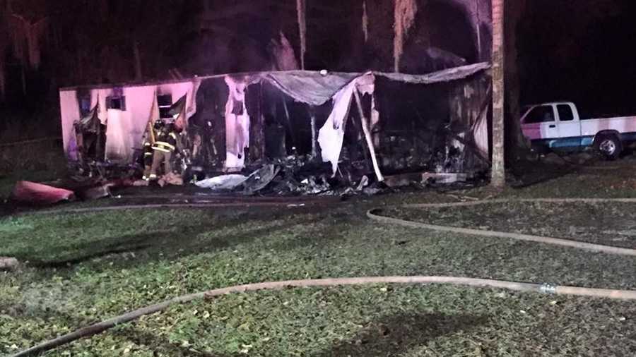 2 found dead after mobile home fire