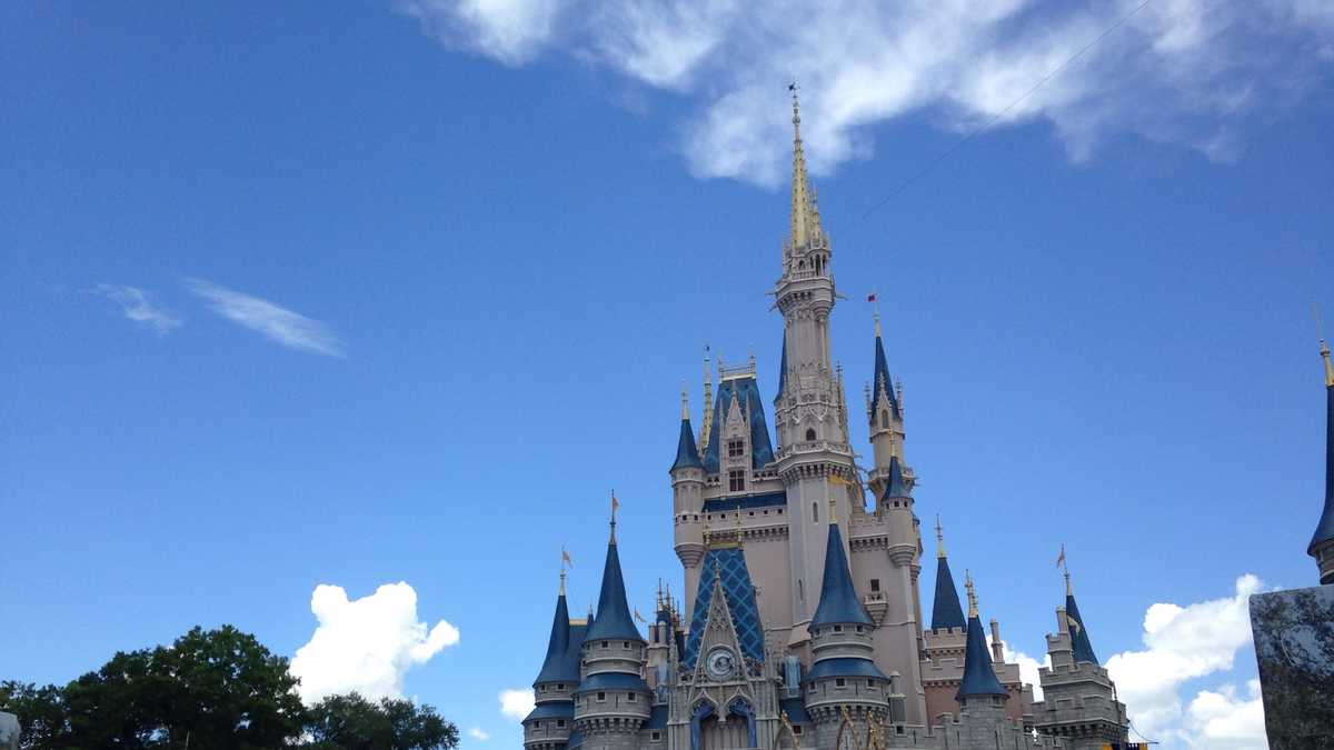 Disney Early Morning Magic gives guests early access to Magic Kingdom