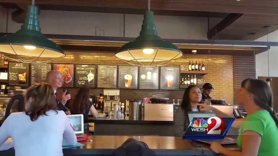 The woman who made national headlines this week for yelling at Gov. Rick Scott in a Gainesville Starbucks wants to meet with him.