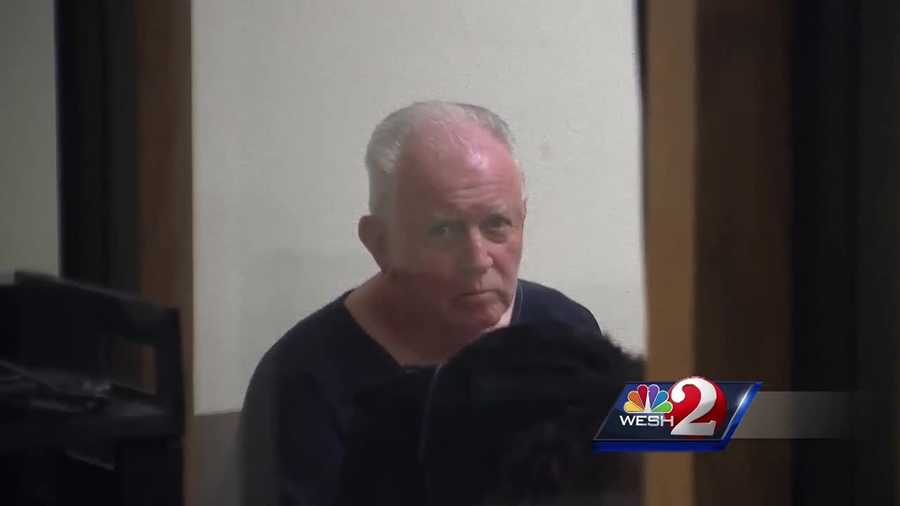 A local man is accused of trying to sell a large amount of painkillers to an undercover officer. Robert Green, 74, has never been in jail before, but a prosecutor said he may never get out of jail now. Dan Billow (@DanBillowWESH) has the story.