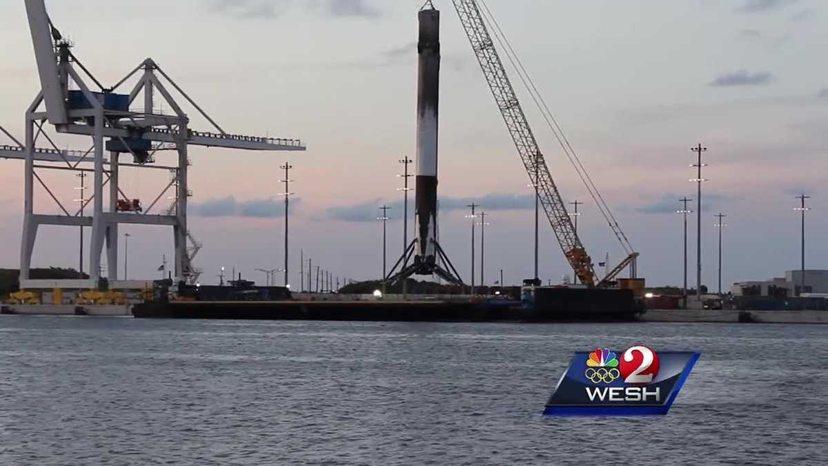 SpaceX's 4th recovered rocket arrives leaning on barge