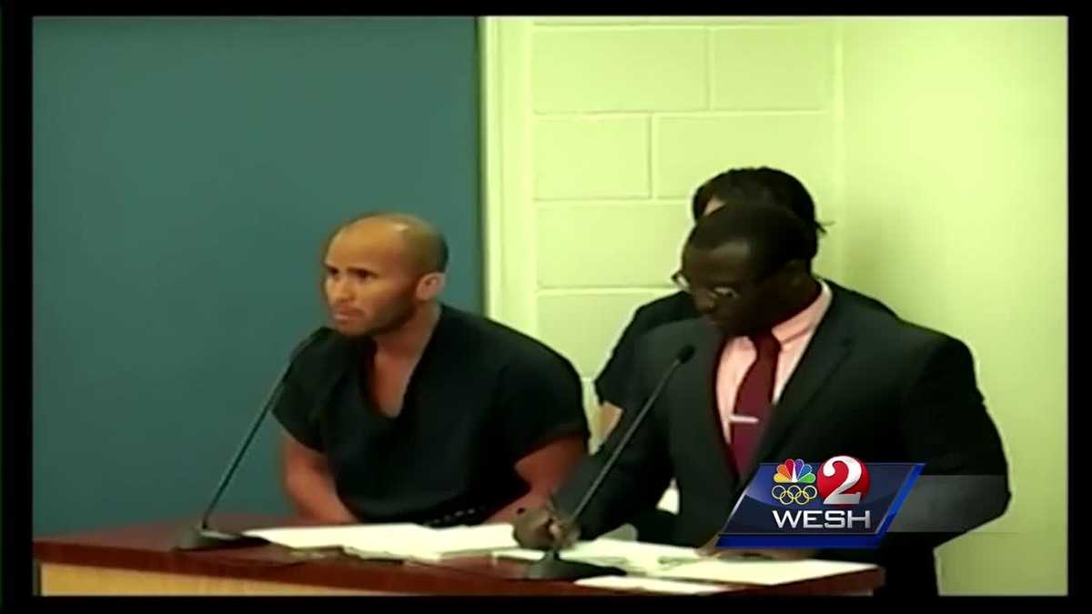 Man accused of exposing himself to student remains in jail