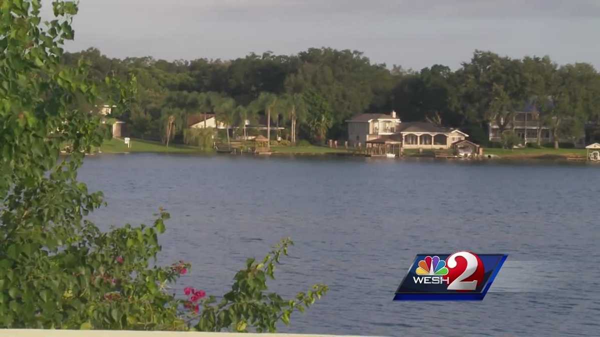 Missing paddleboarder found dead in Lake Conway