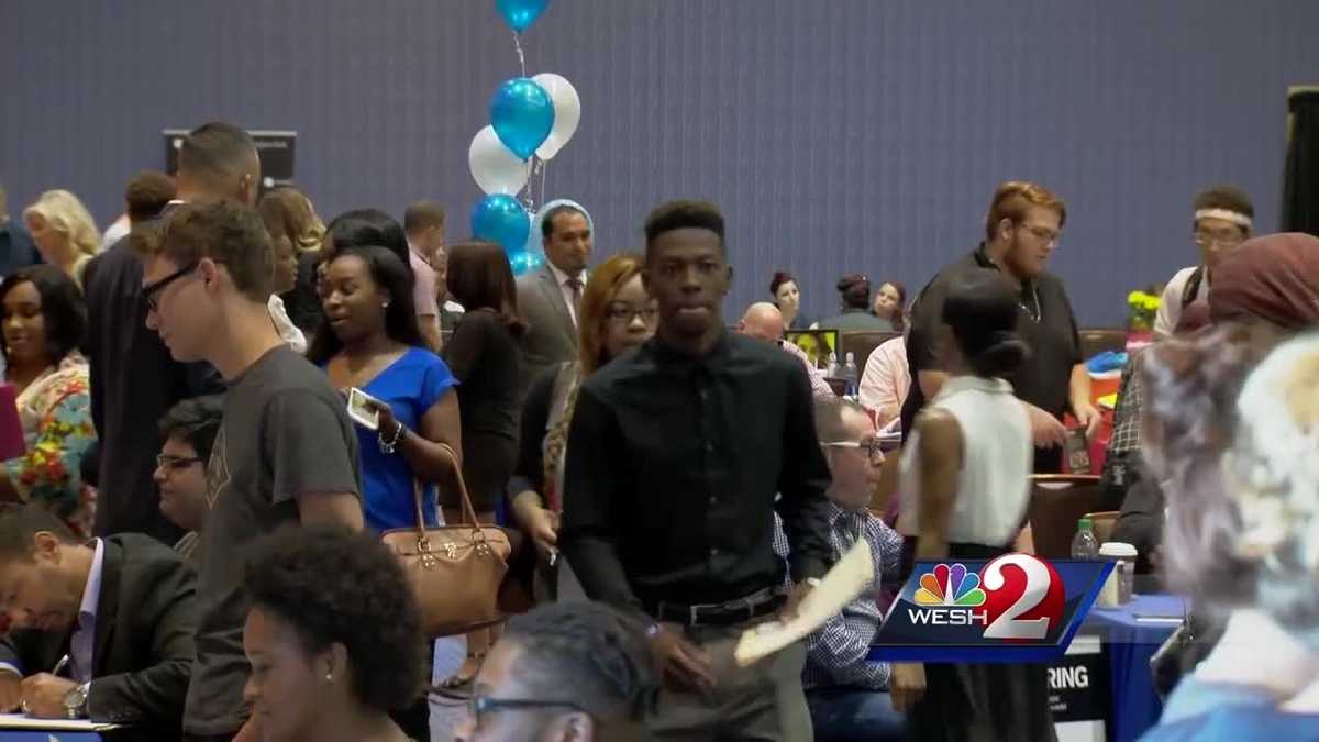 Tanger Outlets hiring more than 900 in Daytona Beach