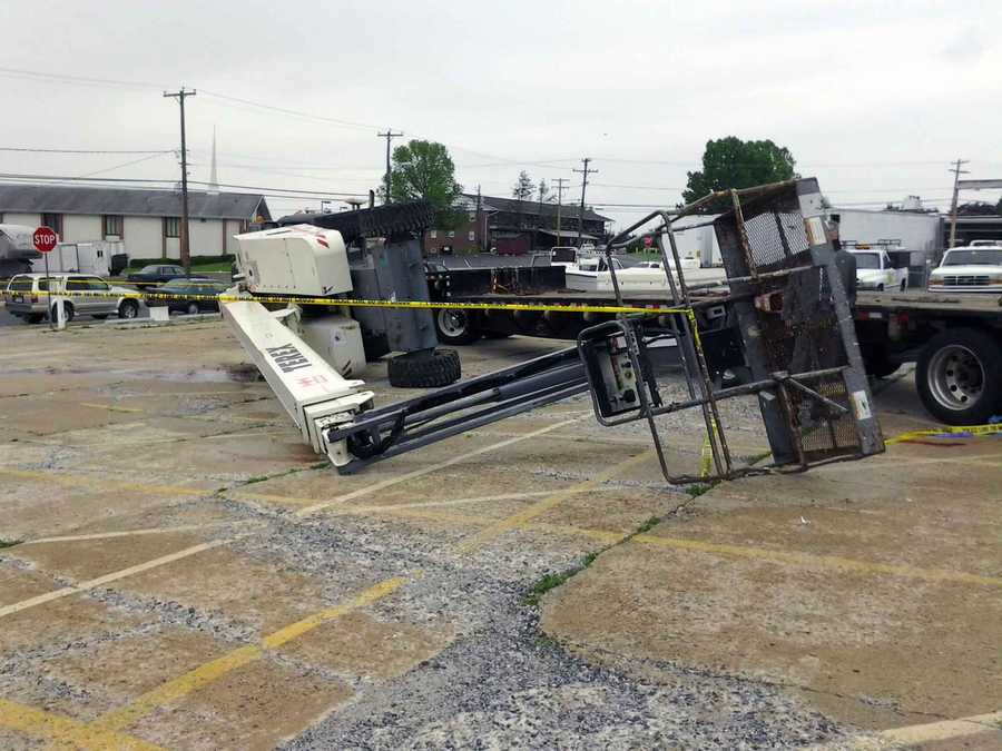 Worker seriously injured in boom lift accident