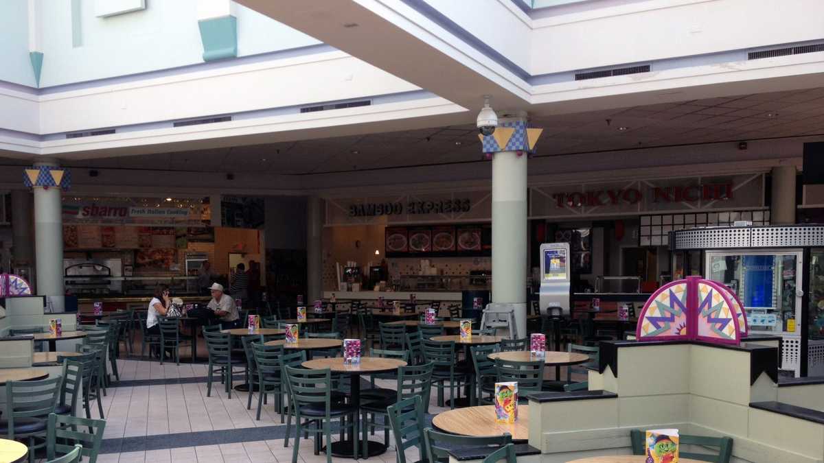 galleria mall food court