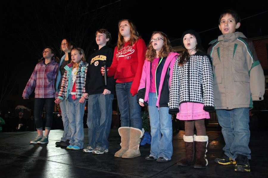 Manheim's tree lighting
