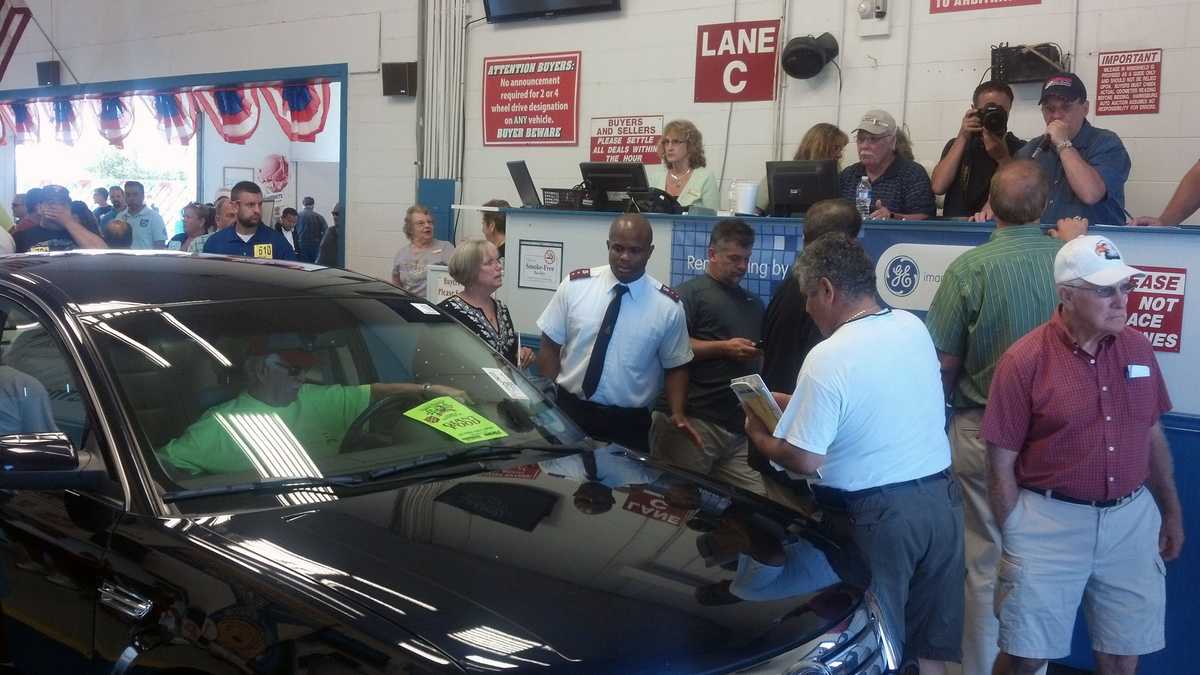 Car auction benefits Salvation Army