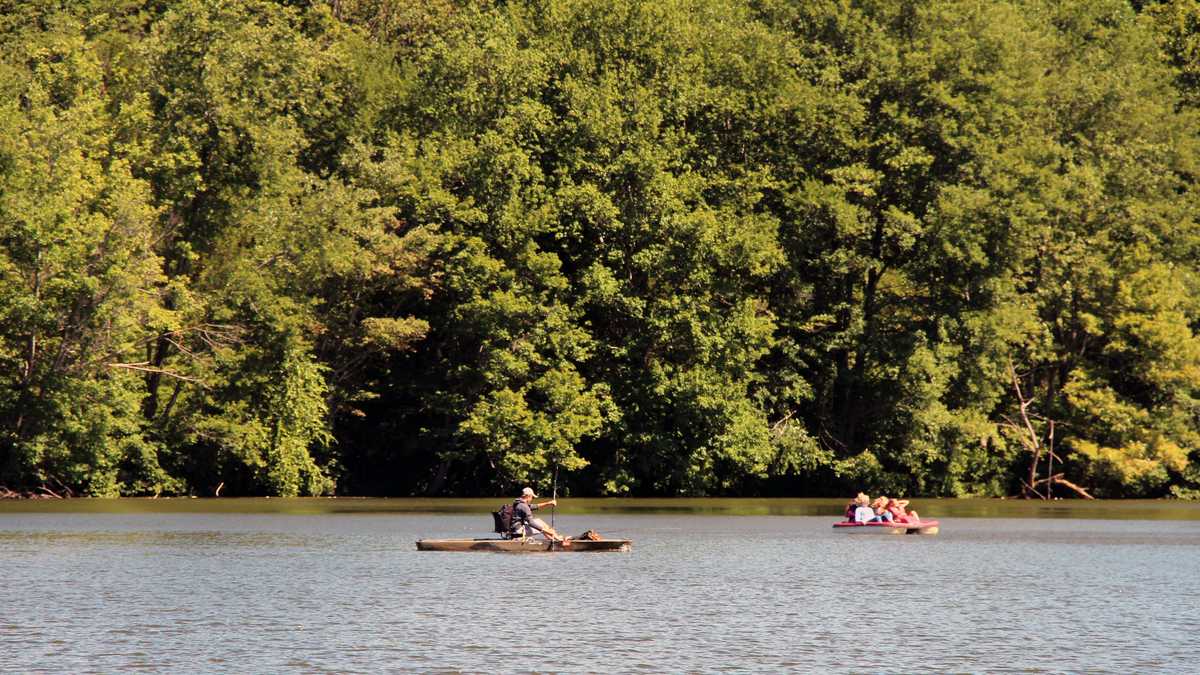 Boat, fish at French Creek State Park
