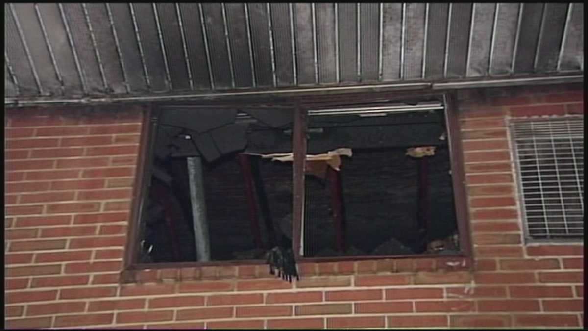 Dozens displaced in Harrisburg apartment fire