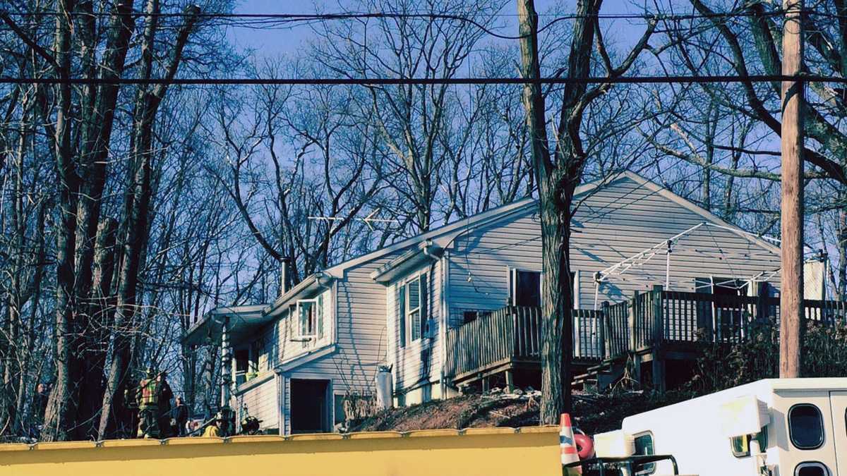 Christmas tree sparks Lower Windsor Township fire