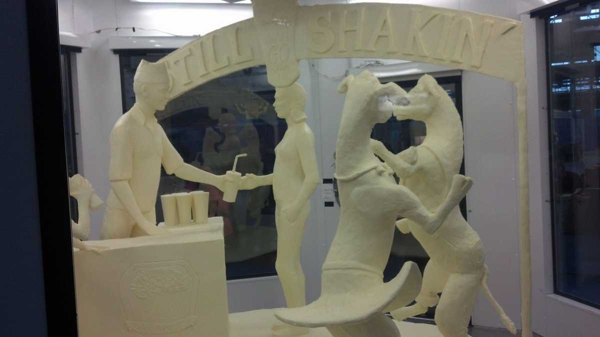 Butter sculpture unveiled at NYS Fair 