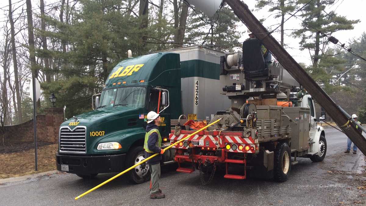 Truck pulls down wires, snaps utility pole