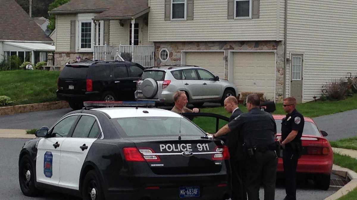 Police take man into custody following standoff in East Cocalico Twp.