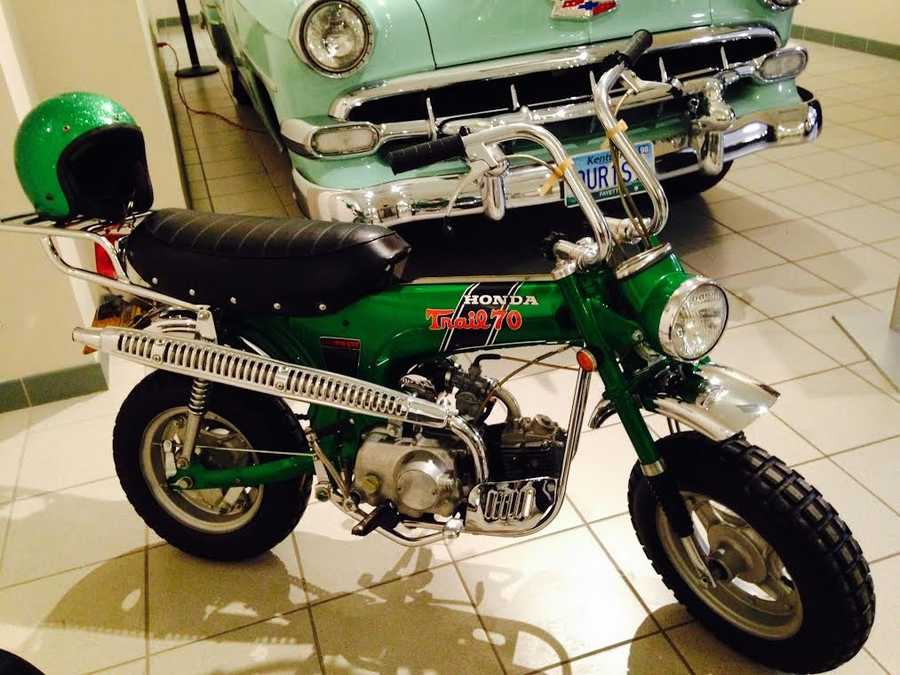 Photos Scooters, mopeds and motorbikes in Hershey