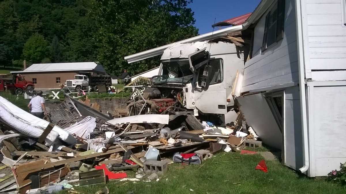 Tractor-trailer smashes through Susquehanna Valley home