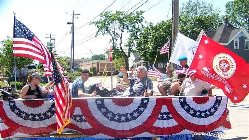 PHOTOS: Appleton Flag Day Parade