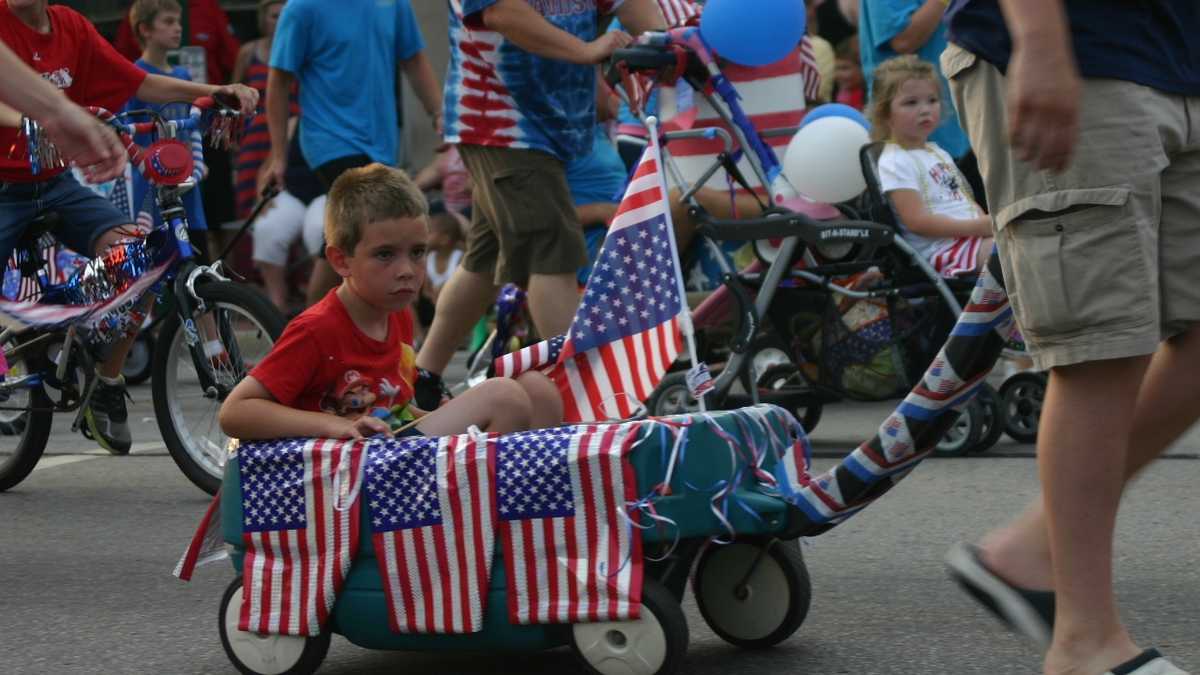 Photos West Allis 4th of July parade