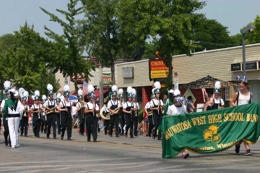 Photos Wauwatosa 4th of July parade