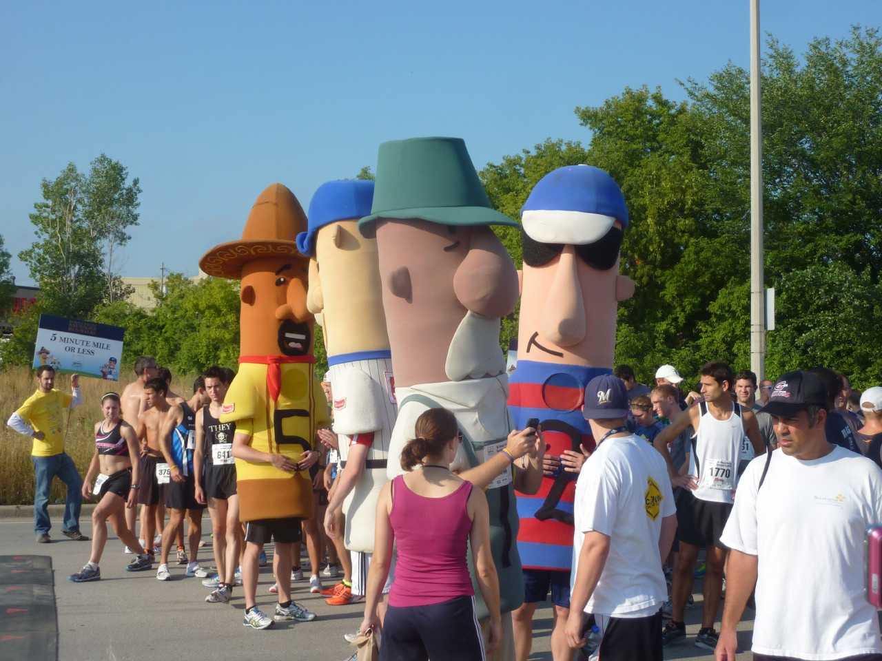 Photos: Brewers Racing Sausages 5k Run/walk