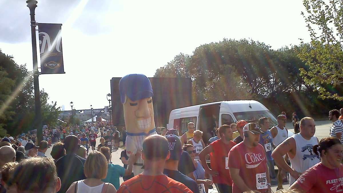 Photos Brewers racing sausages 5k run/walk