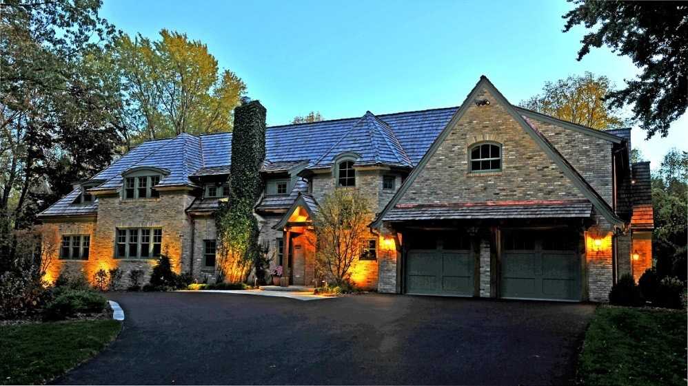 Take a look inside this Fox Point manor home