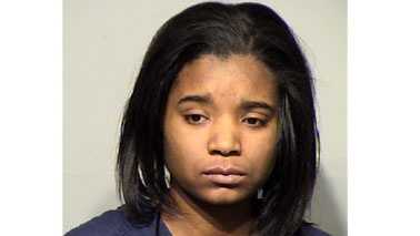 Woman arrested for DUI with 4 young children in car