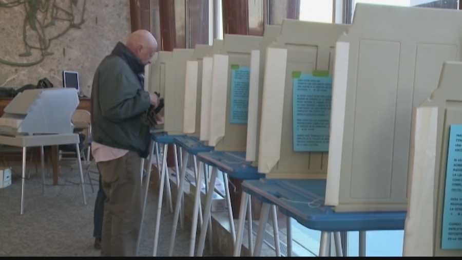 Milwaukee libraries are helping potential voters register early in preparation for Nov. 4 election day.