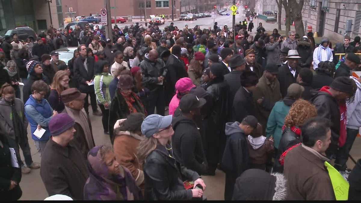 Many participate in 'Black Lives Matter' rally downtown
