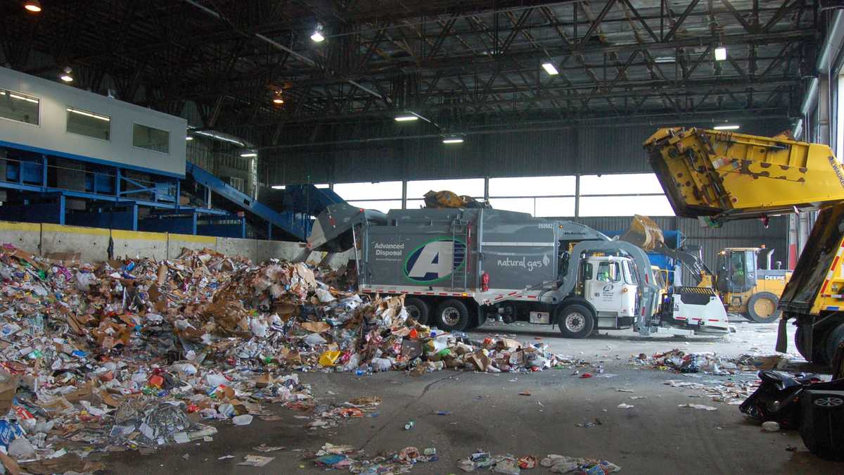 doors-open-preview-milwaukee-recycling-facility