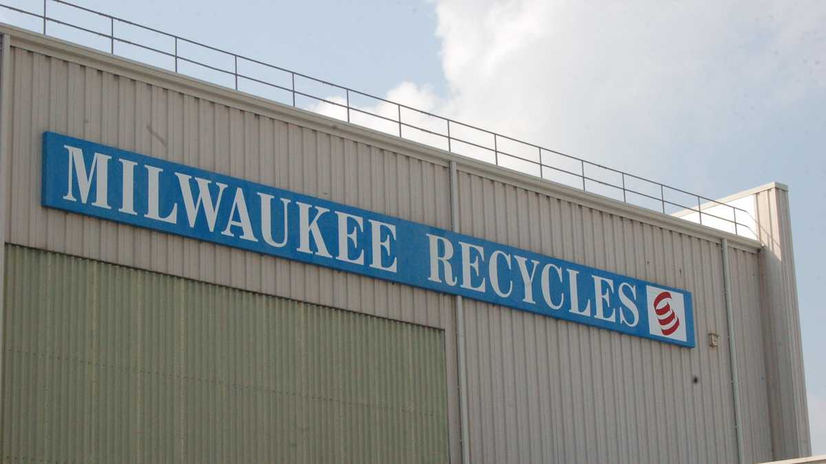 doors-open-preview-milwaukee-recycling-facility