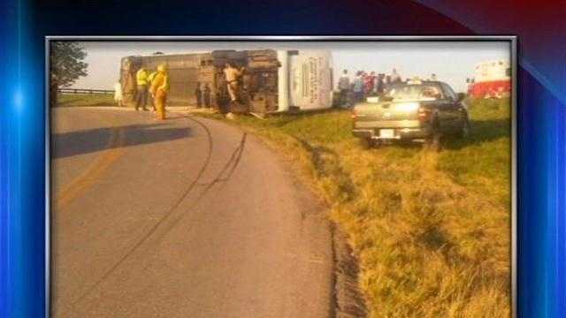 Officials say several people have been injured in a tour bus wreck in south-central Kentucky.